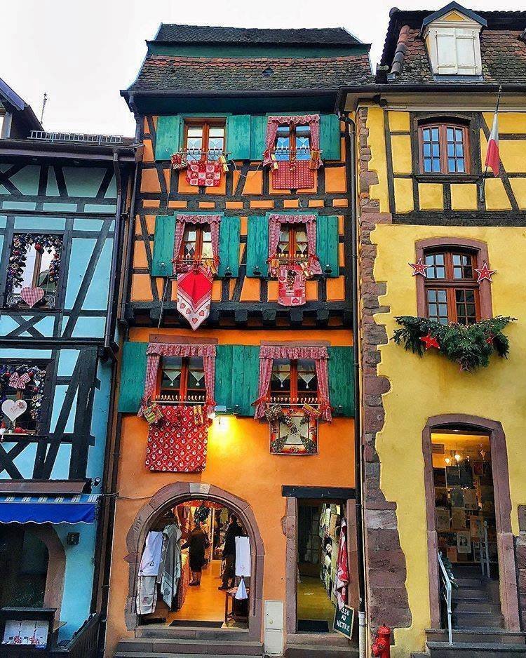 Riquewihr: village-cake :) - , Commune, Half-timbered, Riesling, Alsace, Longpost, France