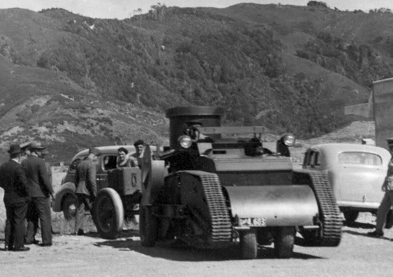 1940 New Zealand Scofield Tank (Prototype No. 1) - Tanks, New Zealand, , , Video, Longpost