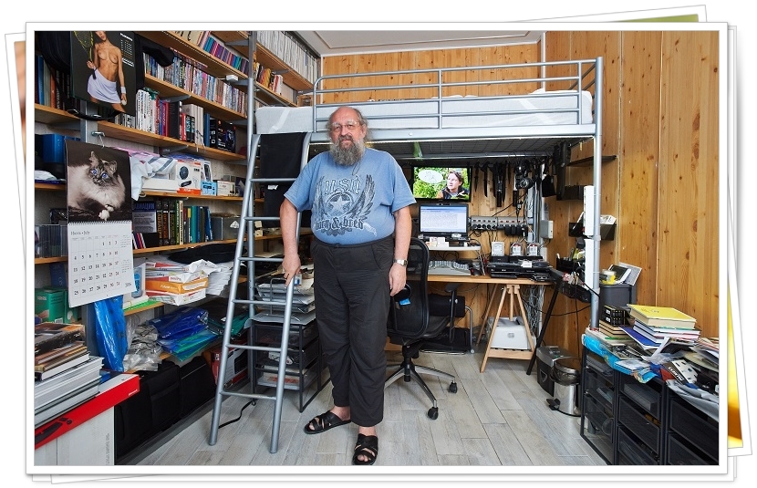 The interior of Anatoly Wasserman's apartment. - Wasserman, Interior, Apartment, Journalism, Longpost, Interesting, Anatoly Wasserman