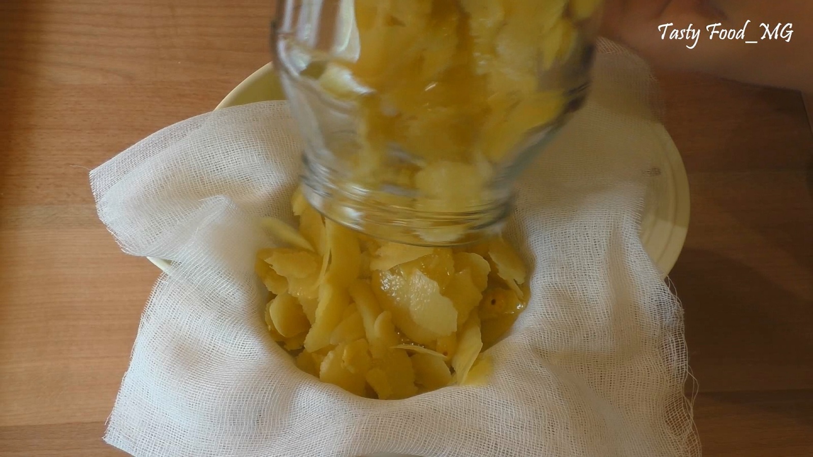 Limoncello (Sicilian lemon liqueur) - My, Liquor, Limoncello, Video recipe, Video, Maryana delicious food, Longpost, 