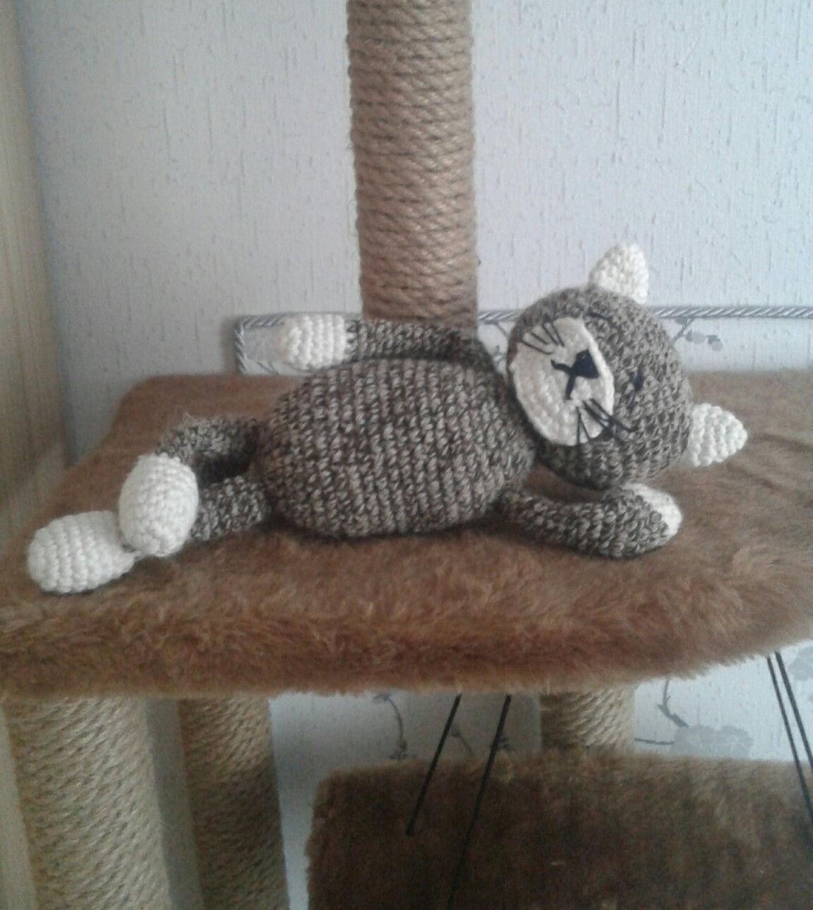 Cat Harold - My, Amigurumi, Knitted toys, Crochet, cat, Catomafia, Harold hiding pain, Longpost