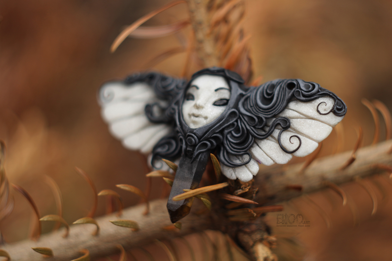 Hawk Moth Hoteru A creature of a fantasy universe, a border world that has spread its possessions between sleep and reality, on the verge of a dream. - My, Hawk, Butterfly, Pendant, Polymer clay, Quartz, Longpost