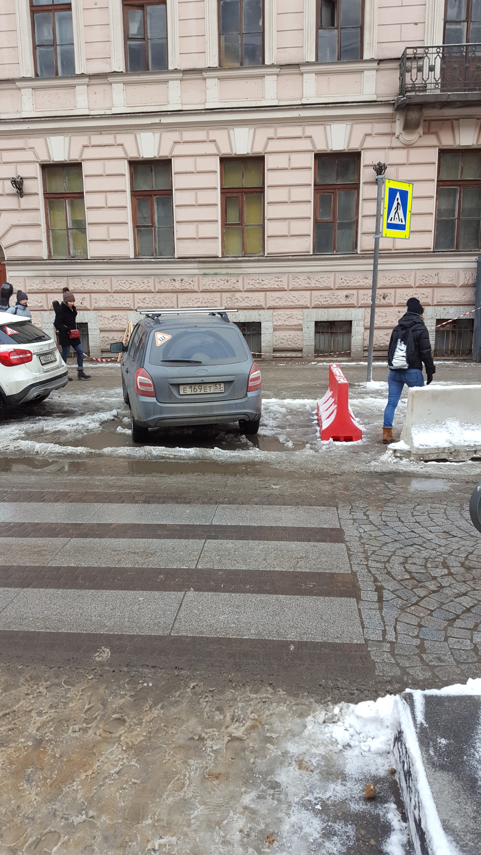 How to deal with this? - Auto, Crosswalk, Saint Petersburg, Longpost, Parking, The photo