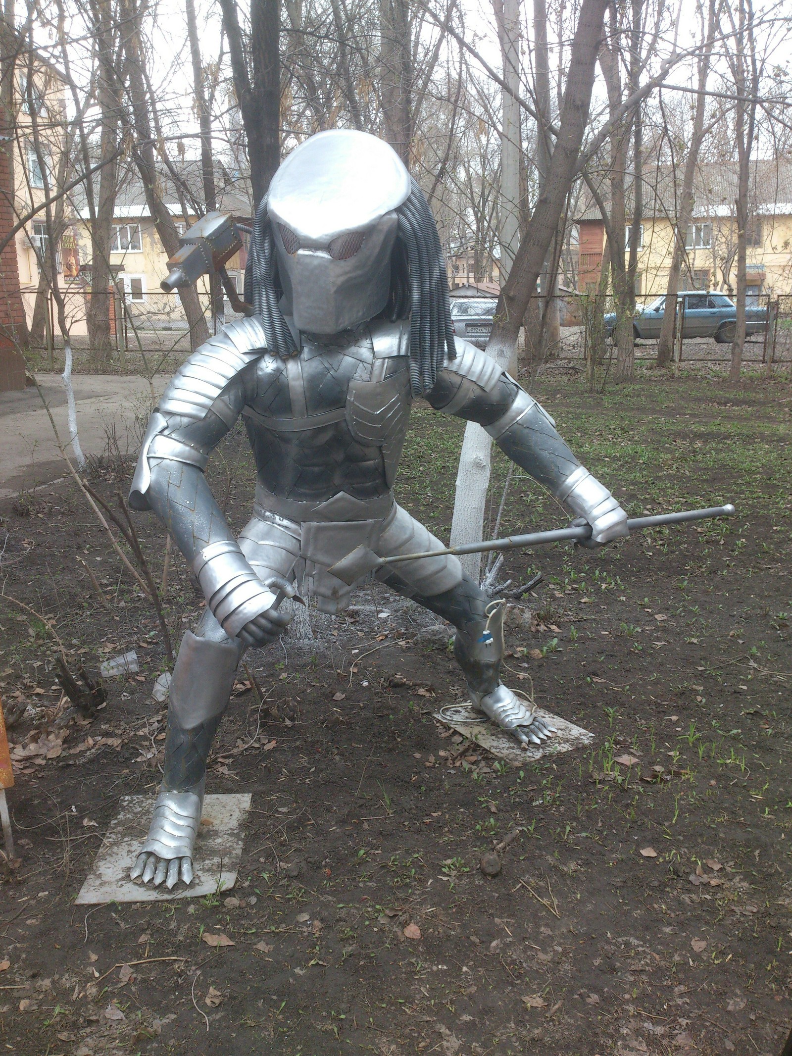 Yard in Samara. - My, Stranger, Predator, Longpost, Metal, Welding, Sculpture, Predator (film)