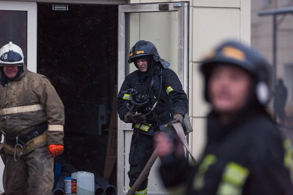 Low bow to you guys. - Kemerovo, Firefighters, Heroes, Rescuers, Longpost