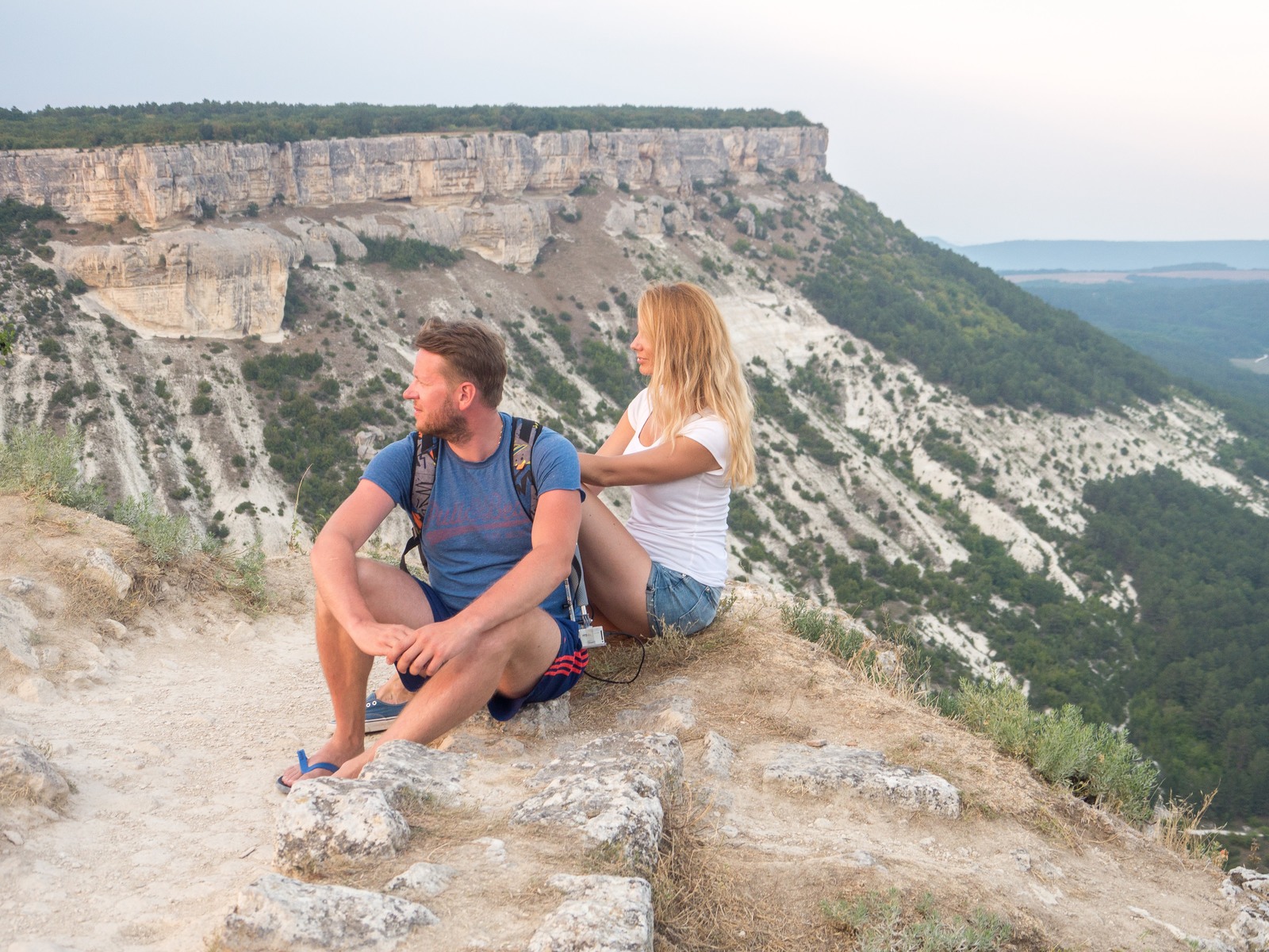 Travel by car along the coast of Crimea. - My, Crimea, Crimea is ours, Road trip, Beautiful girl, Love, Travels, Black Sea, Cape Fiolent, Video, Longpost