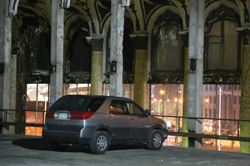 Detroit, transforming a theater into a parking lot. Start! - My, , Detroit, Ghost town, Drive2, Presentation, Theat, Parking, Transformation, Longpost