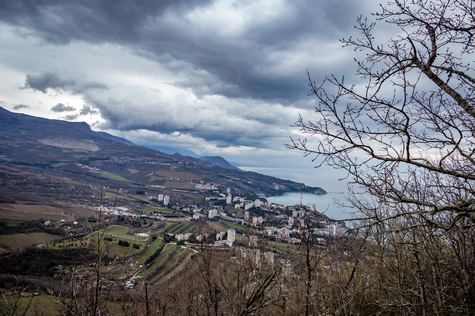 In the Crimea along the Bear Mountain (Ayu-Dag). - My, Crimea, Travels, Tourism, Russia, Nature, The mountains, The photo, My, Longpost