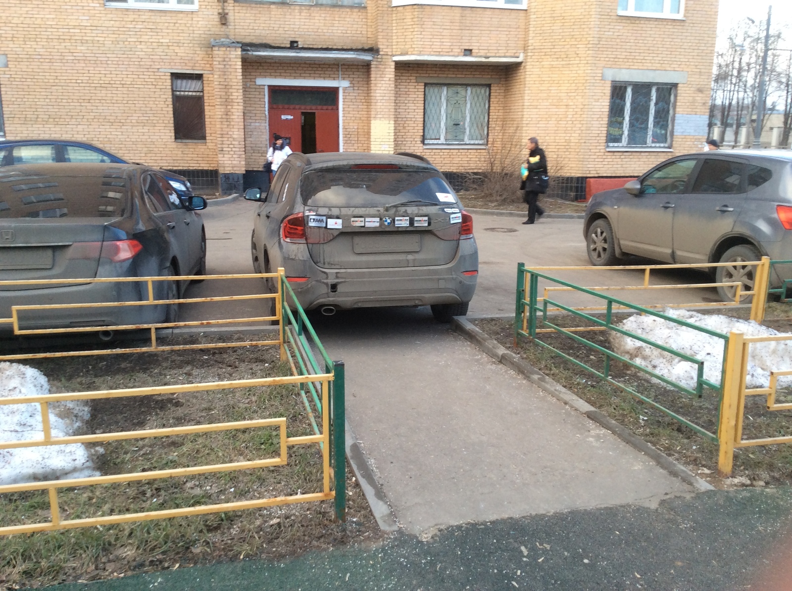 About cars and parking. - My, Parking, Rudeness, Idiocy, Driver, Playground, Longpost