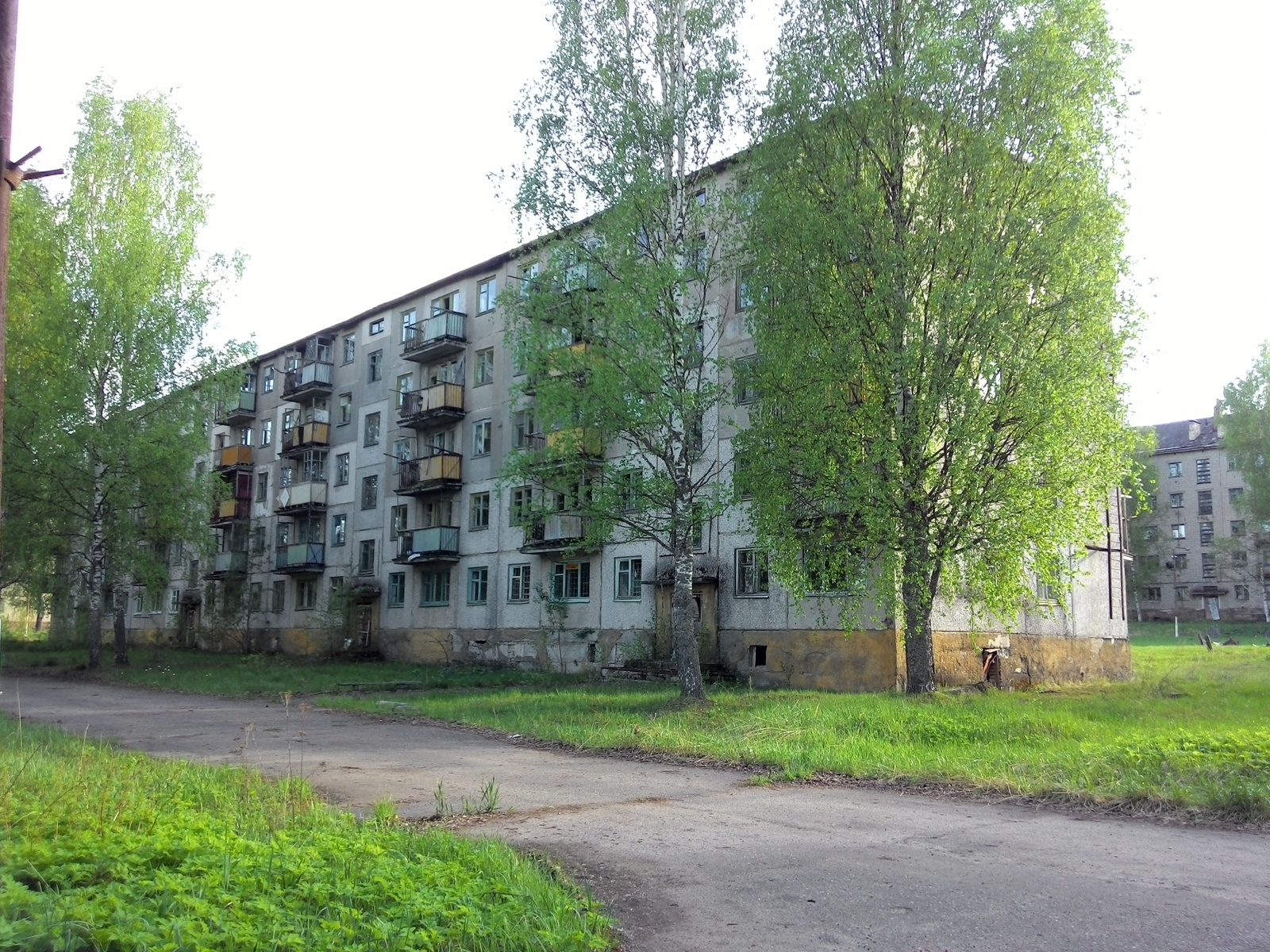 Заброшенный городок - Моё, Заброшенное, Доступное жилье, Длиннопост, Фотография