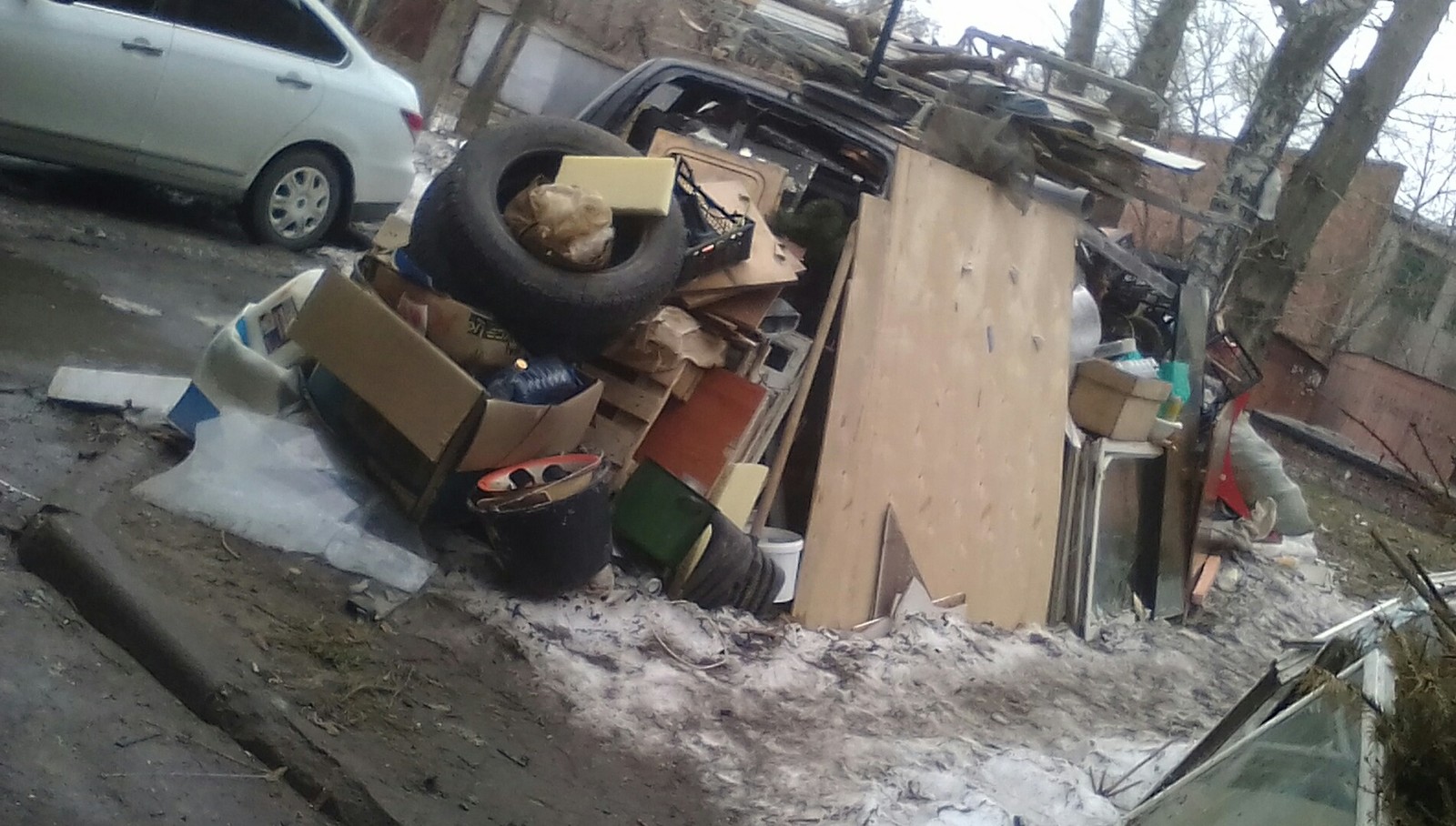 Park properly or your neighbors will punish you. - My, Neighbours, Неправильная парковка, Longpost