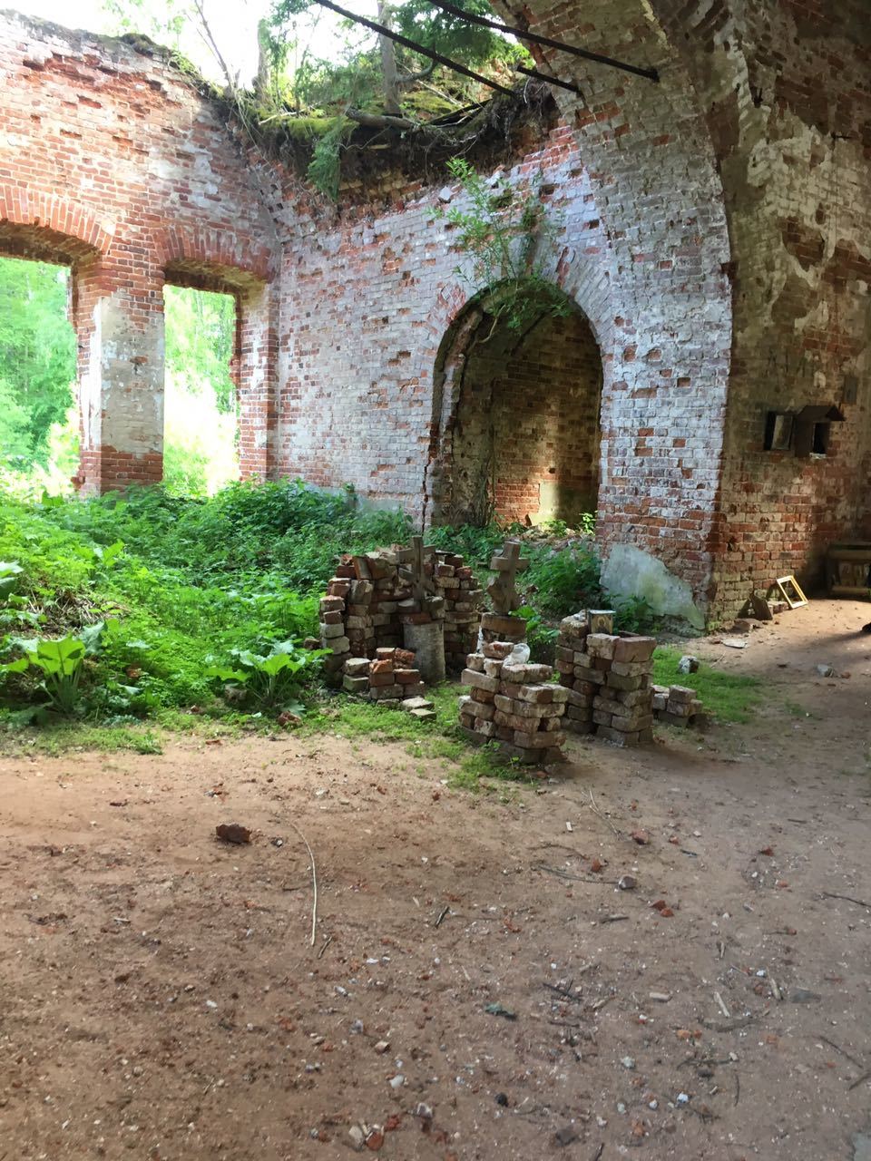 Abandoned church in the Meshchersky forests - My, Abandoned, Church, Abandoned place, Meshchera, Ruin, Longpost