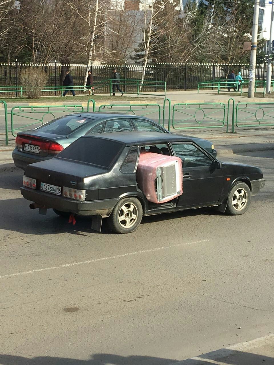 Коллега прислал - Холодильник, Доставка, Усть-Каменогорск, Машина, Фотография