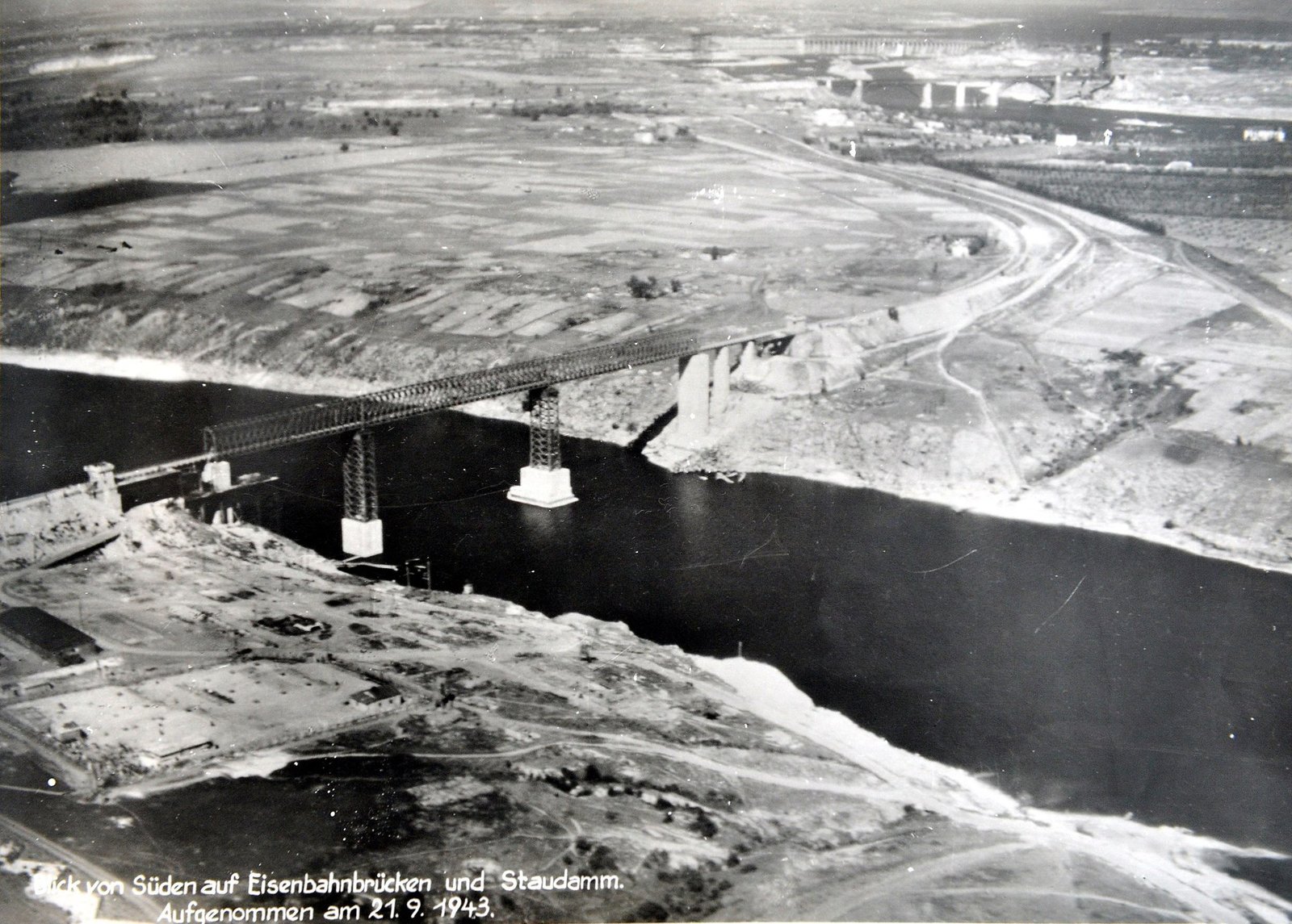 Pictures of the DneproGES dam and its environs were taken in 1941-1944 by the German military - Dneproges, Zaporizhzhia, The photo, Longpost