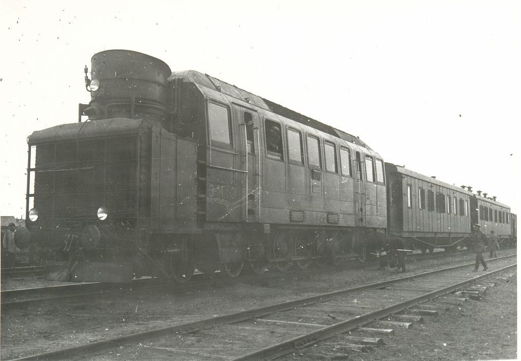 Emkh3/Yumkh-005 is one of the first Soviet mainline diesel locomotives. - , , , Longpost, Story