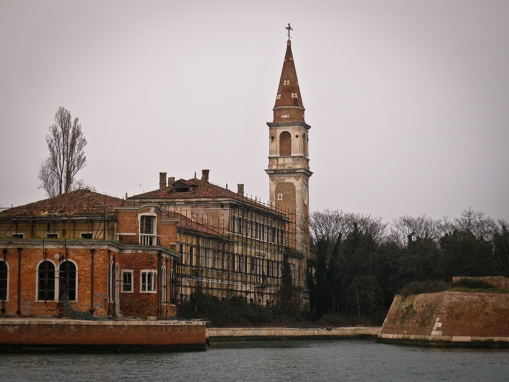 Mystery of Poveglia (Shutter Island) - Venice, Hospital, Island, Plague, Beautiful view, Abandoned, Sight, Longpost