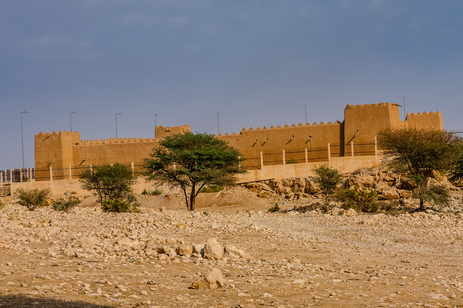 Abu Jifan Fort in the desert near Riyadh - My, Saudi Arabia, Story, Desert, Fort, Architecture, Well, Travels, Longpost