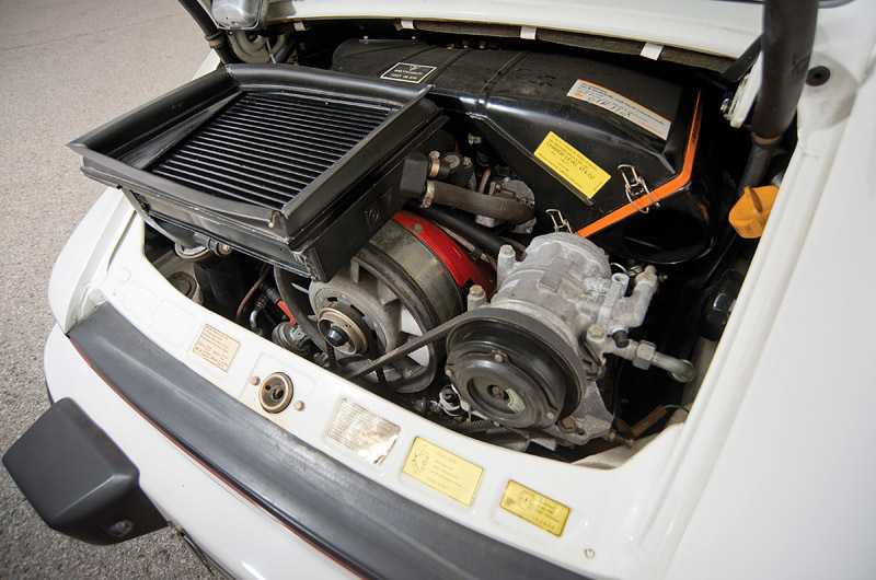 Porsche 911 Turbo Flachbau (930) (1986)
 - Auto, 70-80 years, Longpost