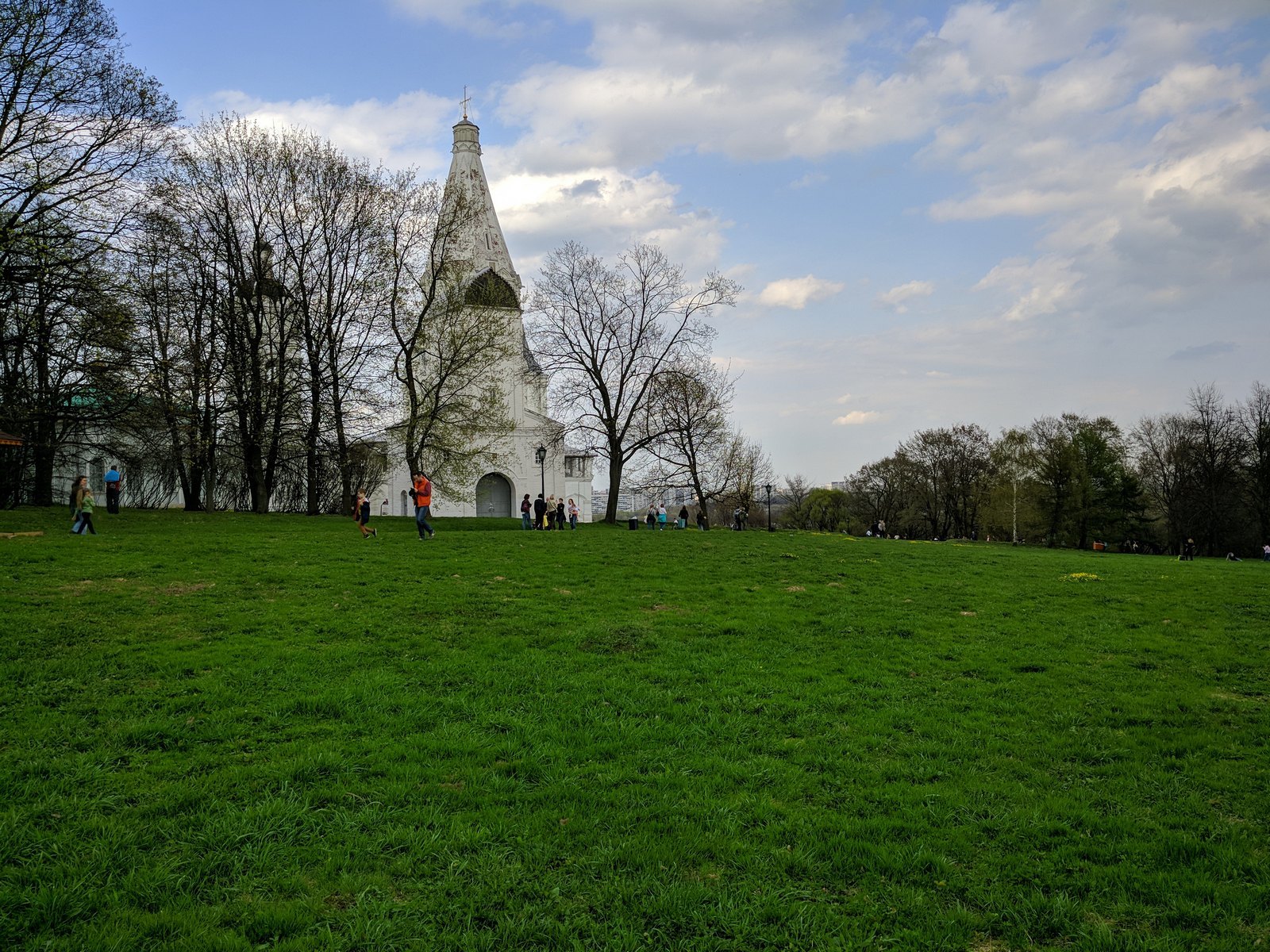 Walk in Kolomenskoye - My, Spring, Kolomenskoe, Mobile photography, Moscow, LG G6, Longpost