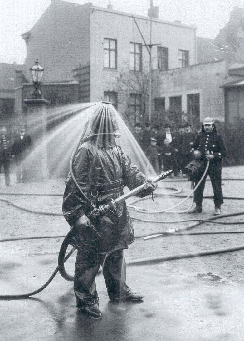 Firefighter protection. - Germany, Firefighters, Protection, Retro