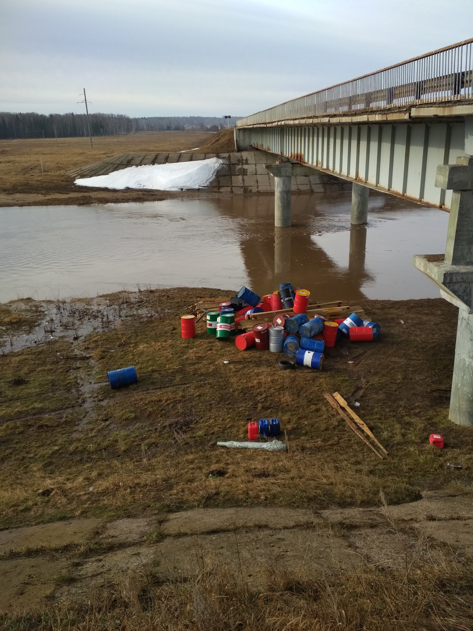 Spring rafting on the Nemda river - My, , May, Leisure, Alloy, Longpost