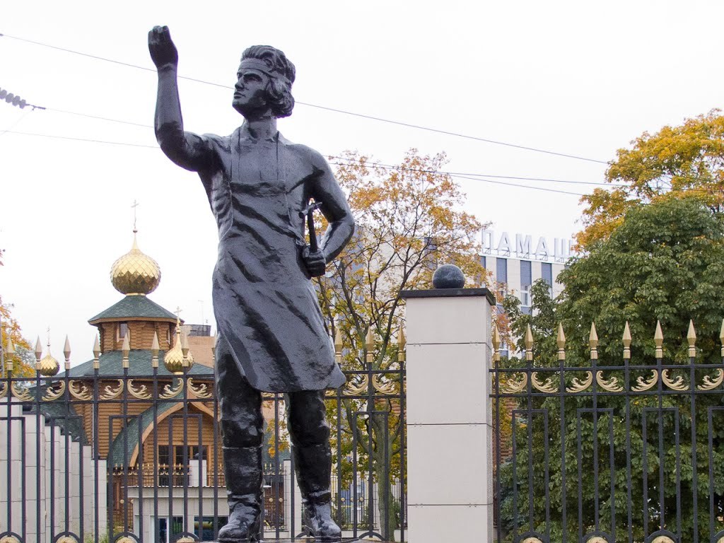 Monument to Levsha - Tula, Lefty, Nusret, Nusret Goekce, Monument