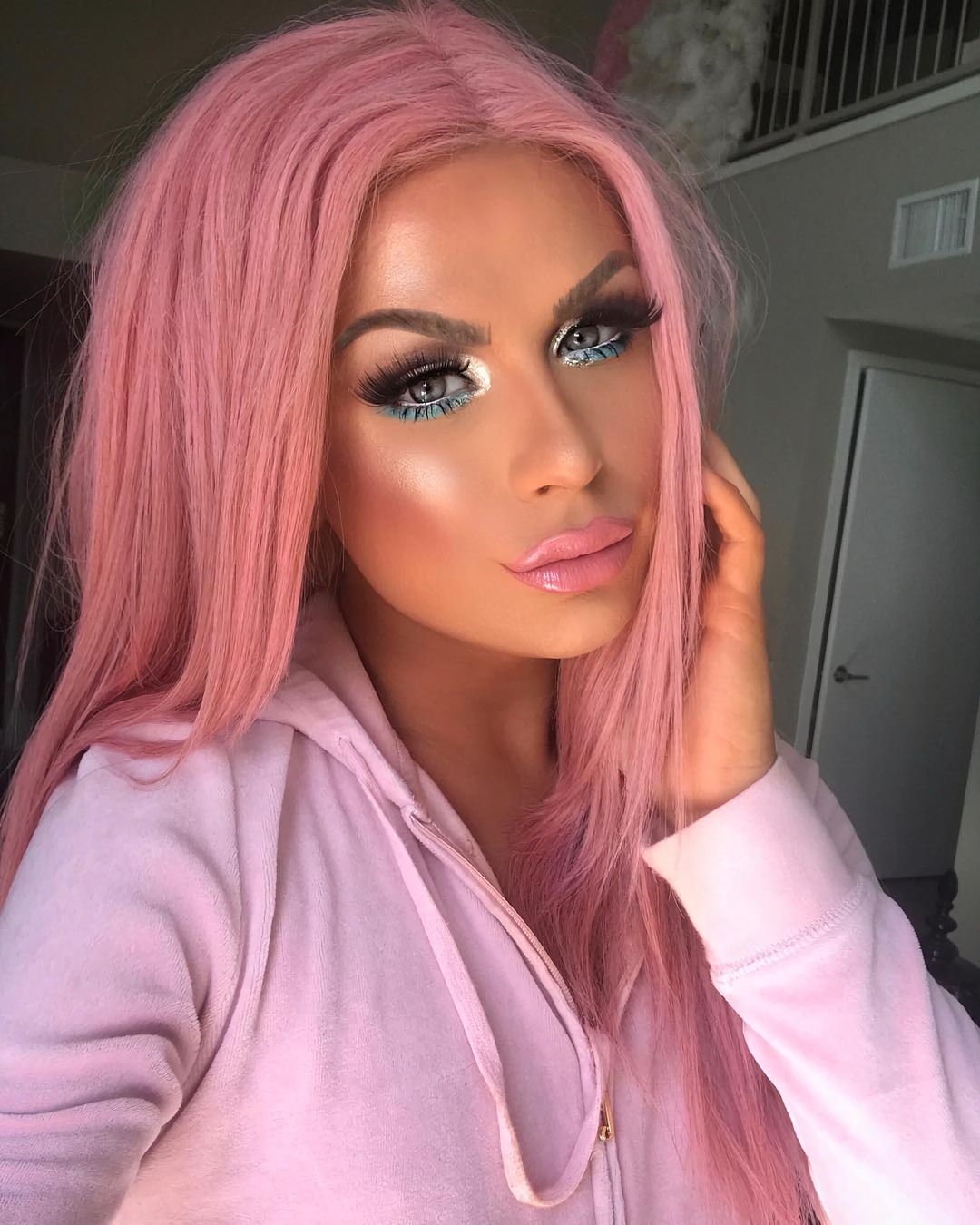 Farrah Moan
 - NSFW, , Its a trap!, Crossdressing, Transvestites, Drag Queen, GIF, Longpost