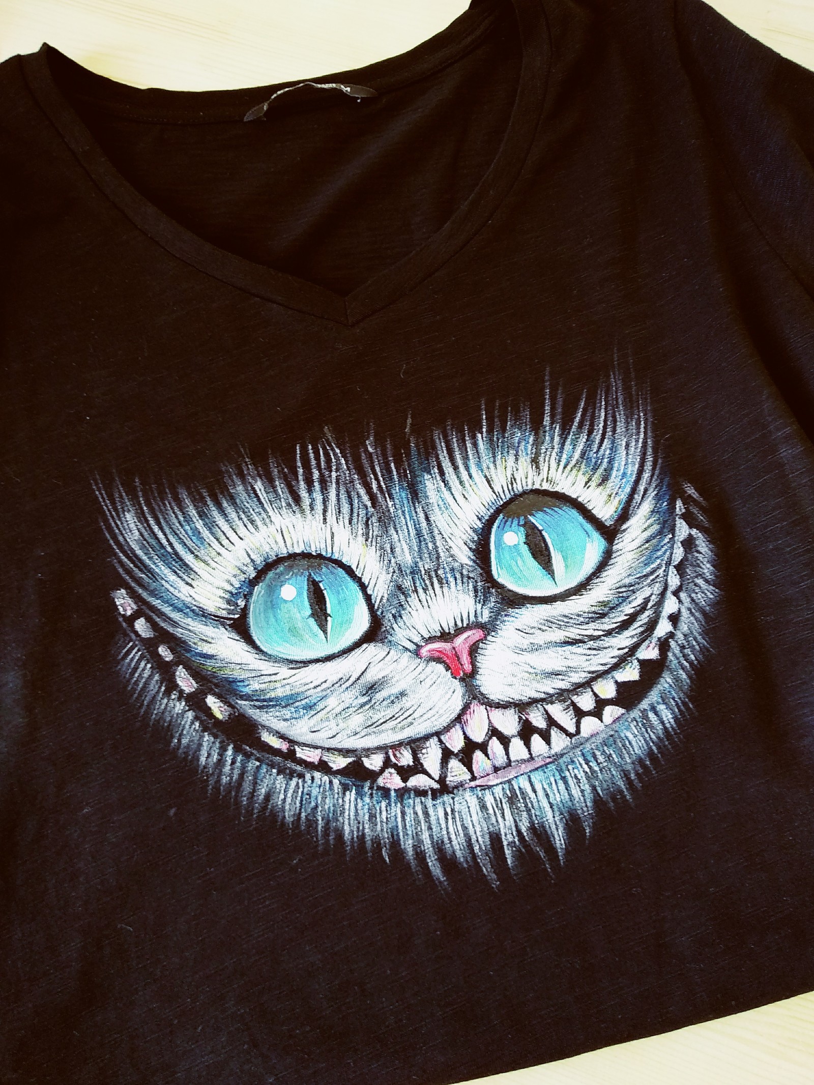 Cheshire Cat - My, Krasnodar, Painting on fabric, Cheshire Cat, Slip-ons, Acrylic, T-shirt, cat, Longpost