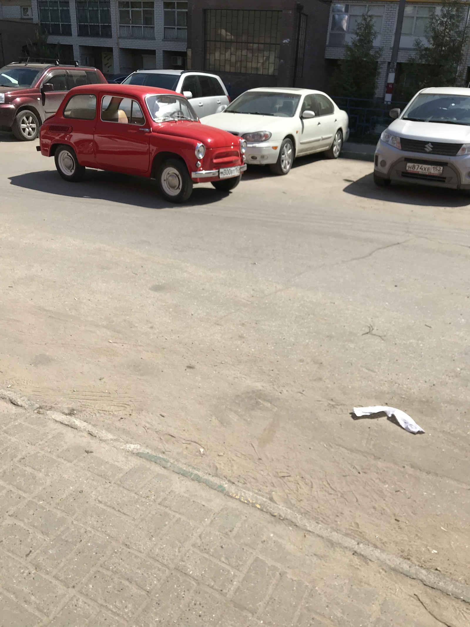 In the vastness of Nizhny Novgorod - Car, Nizhny Novgorod, Rarity, Small, Red, Longpost, Zaz-965