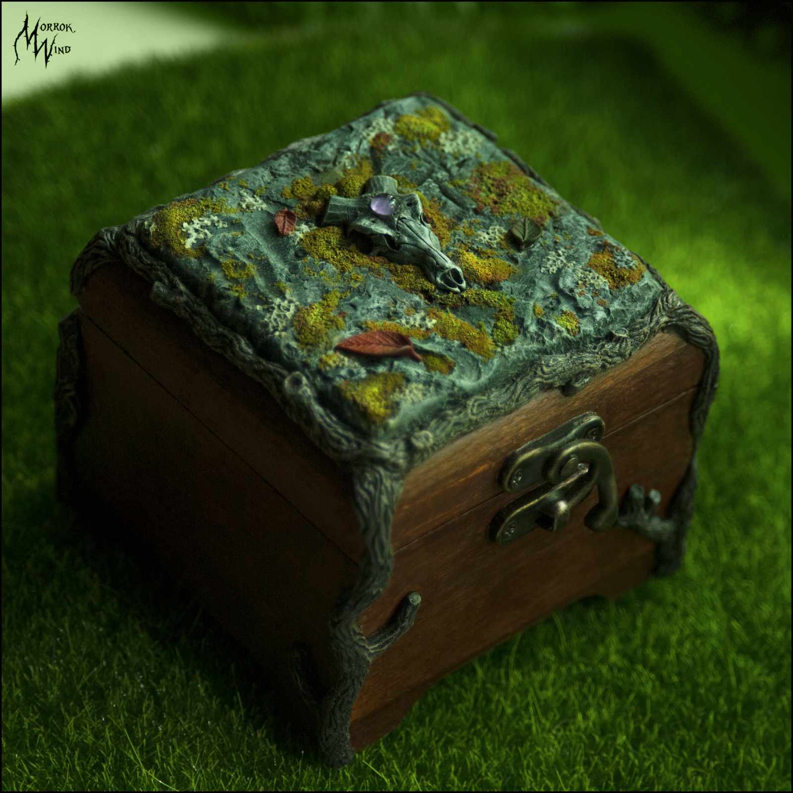 I made a box for the pendant of my own work. Wooden base, polymer clay - My, Casket, Needlework without process, Polymer clay, Scull, Longpost