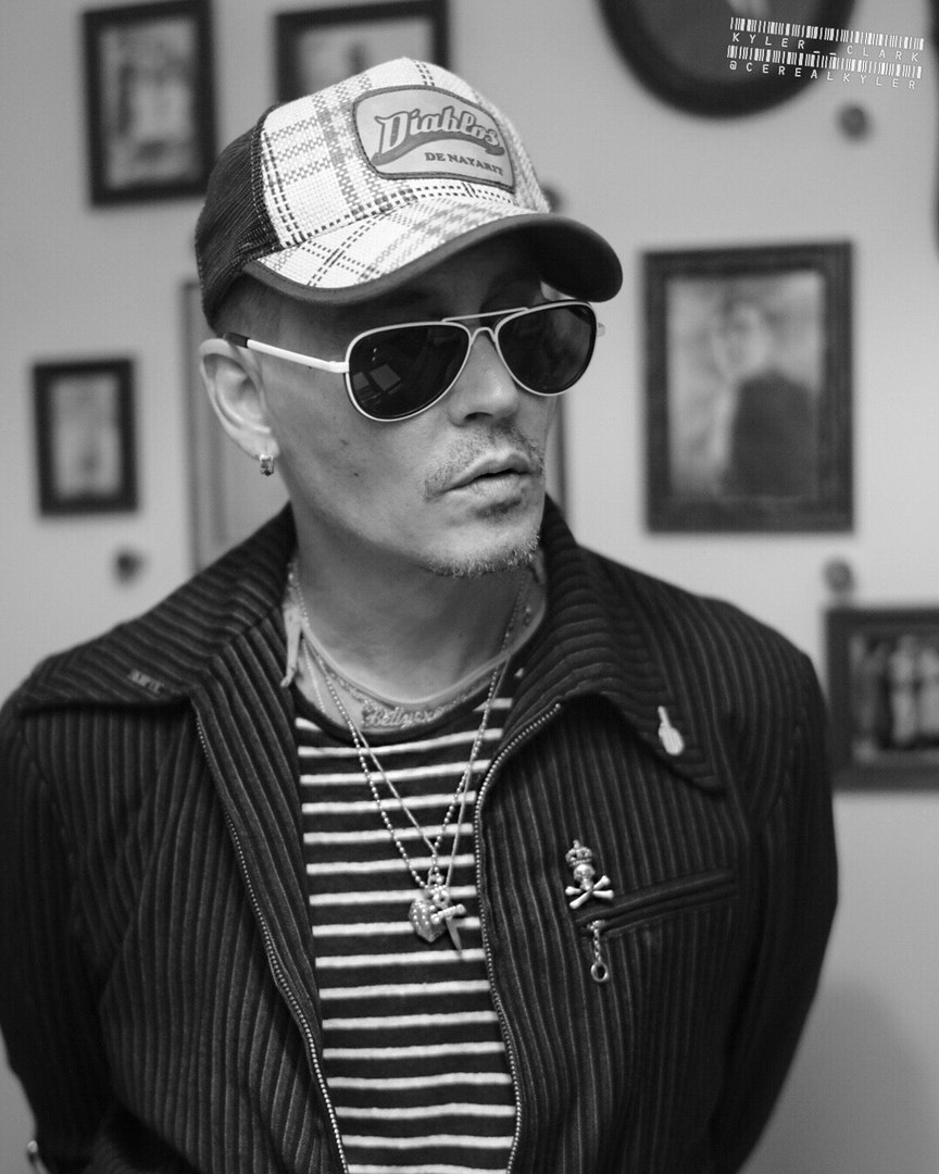 Johnny Depp at the Mayakovsky Museum. - Johnny Depp, Moscow, , Museum, Vladimir Mayakovsky, Longpost