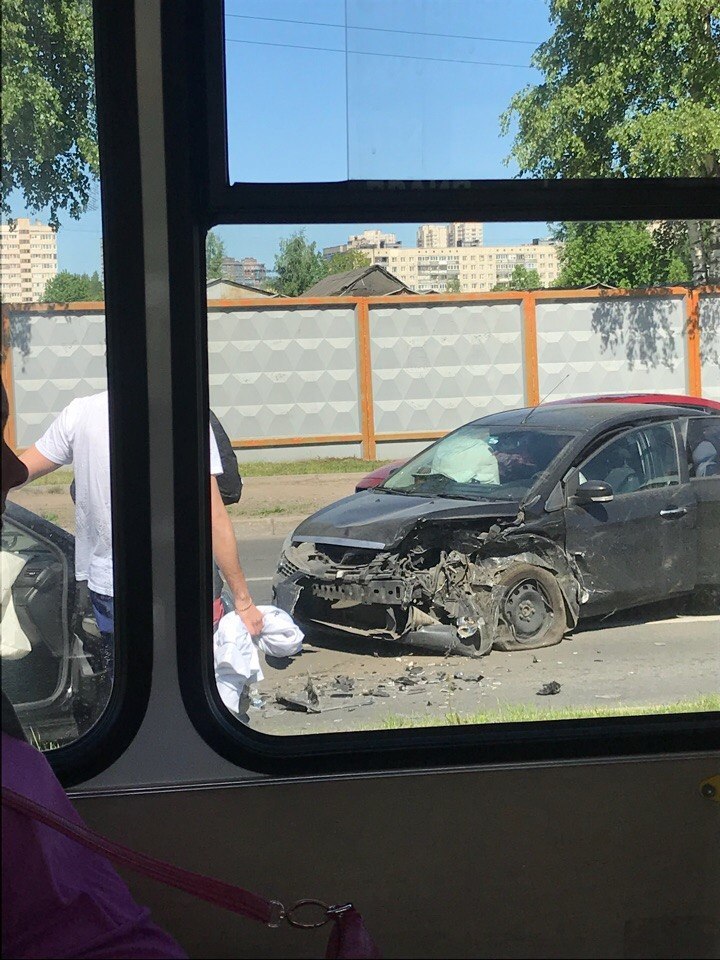 Ambiguous accident - Road accident, Crash, Saint Petersburg, Meeting, Didn't concede, Frontal, Video, Longpost, Head-on collision