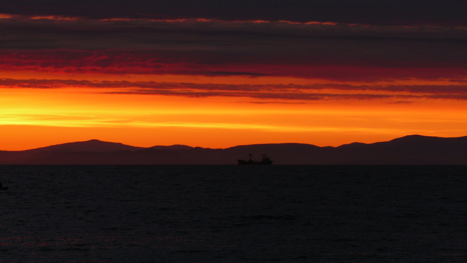 Dawn, Vladivostok!!! - My, Sunrises and sunsets, Travels, Beach, Longpost