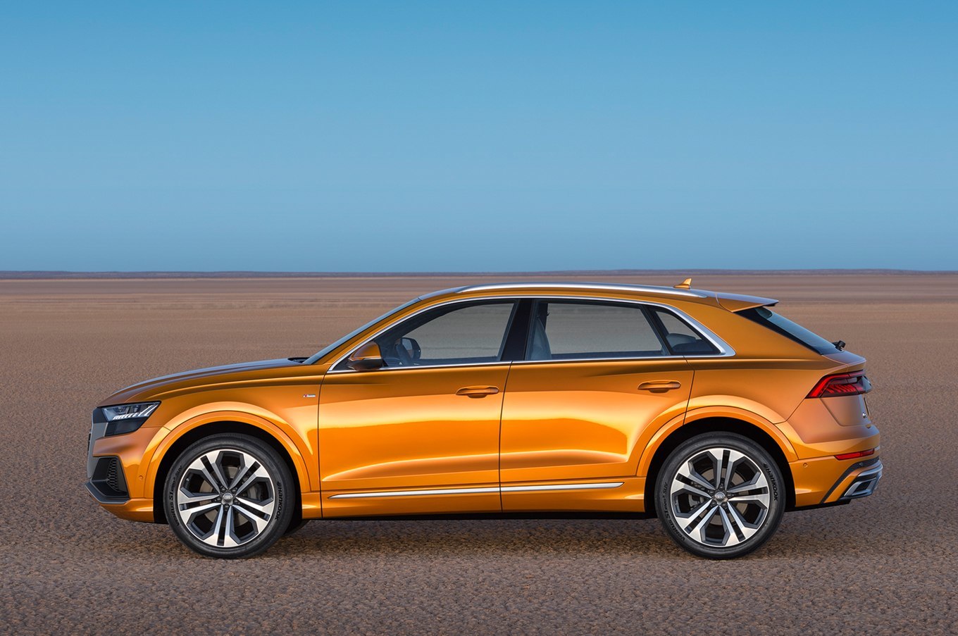 Audi introduced a large, sporty and beautiful crossover. - Audi Q8, New items, Longpost, Auto