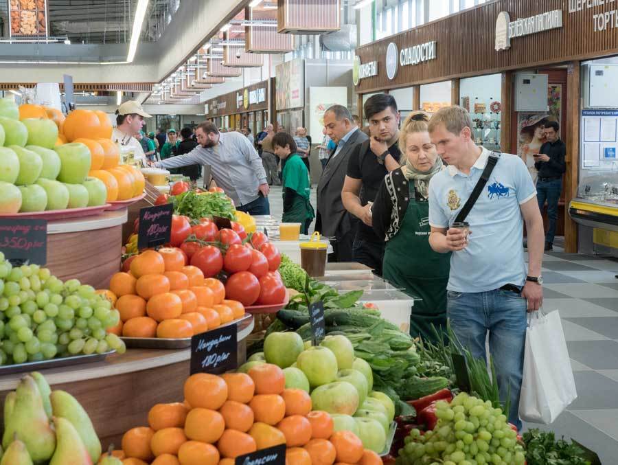 Московский рынок магазины. Велозаводский рынок Москва. Усачевский рынок. Усачевский рынок Москва. Дешевый рынок.