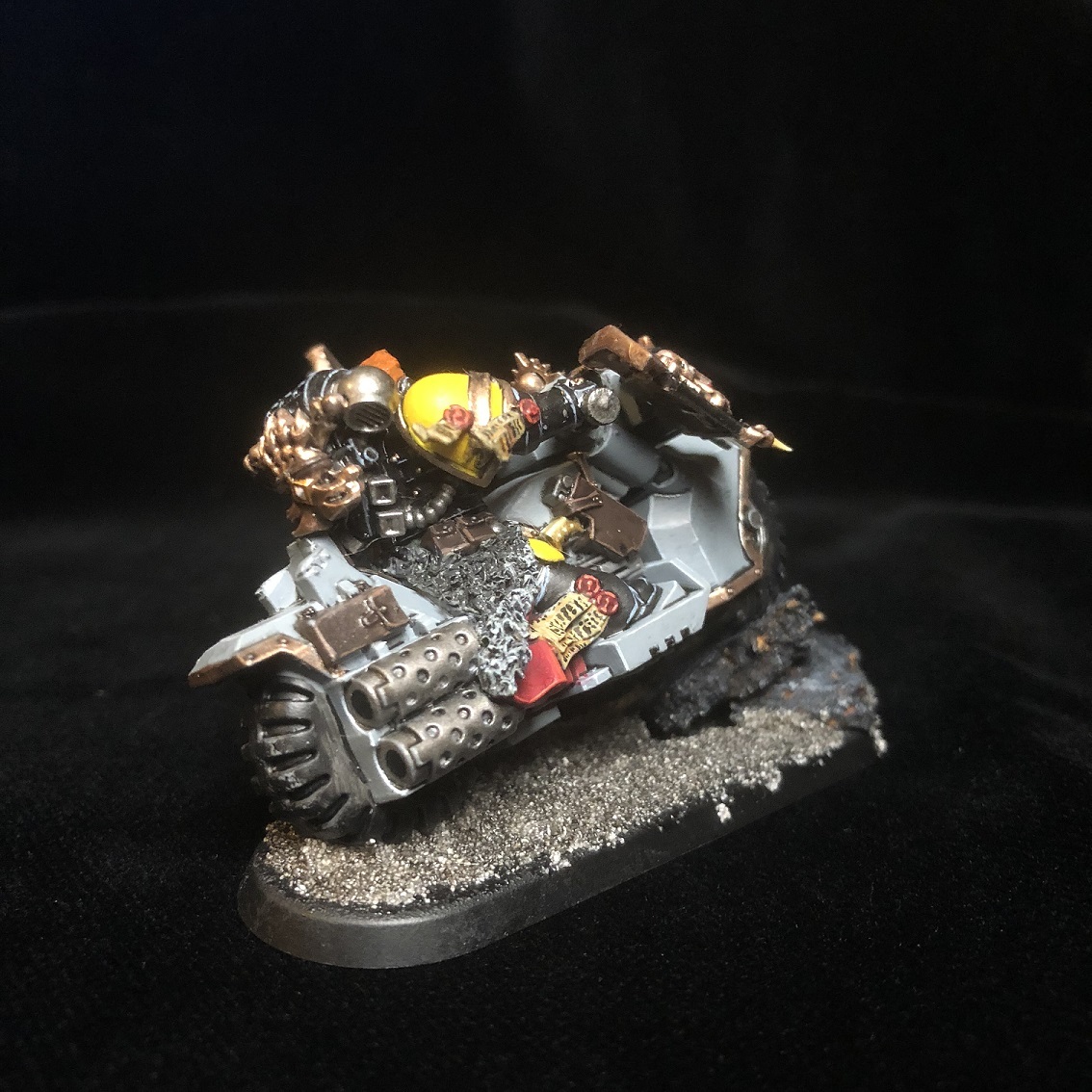 Wolf Priest on bike - Моё, Wh miniatures, Space wolves, Adeptus Astartes, Wolf priest, Покраска миниатюр, Длиннопост