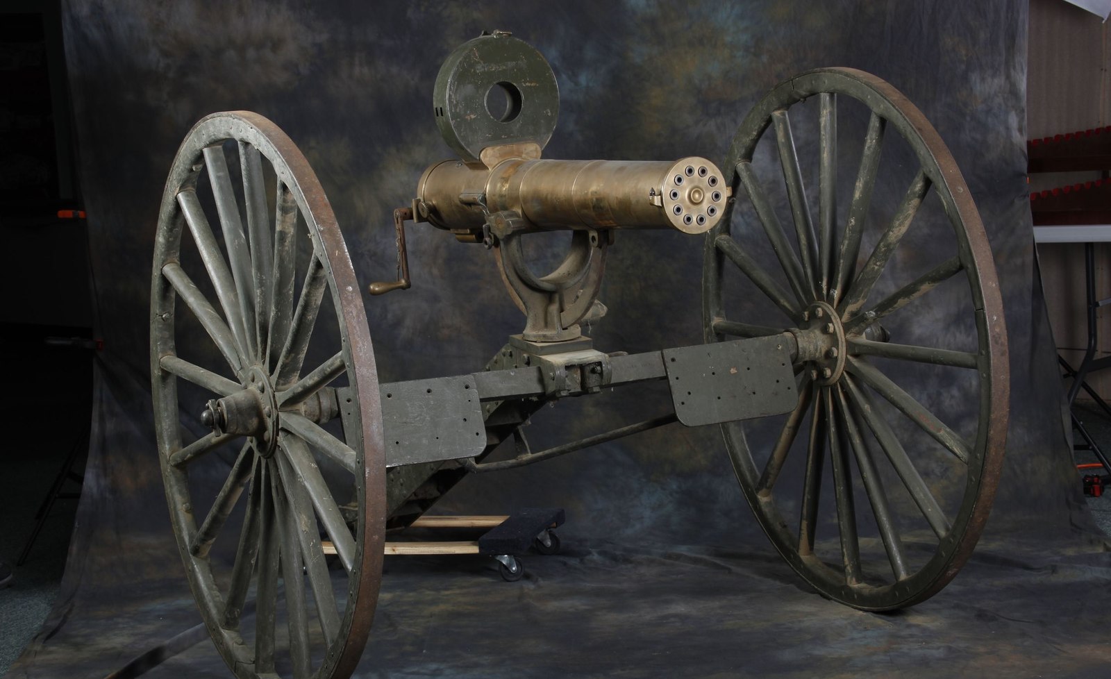 Самый абныкнавенный Gatling Model 1883. 
