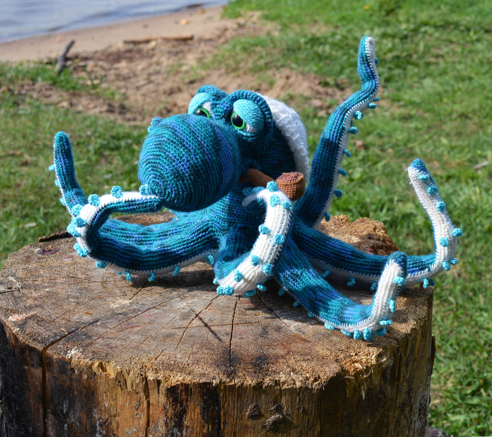 Old sea wolf or in travel dreams - My, Needlework without process, Knitting, Toys, Octopus, Handmade, With your own hands, Handmade, Hobby, Longpost