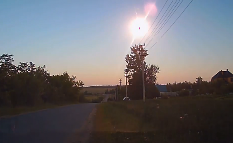 The fall of a meteorite in the Lipetsk region. - Meteorite, Lipetsk, Lipetsk region, , Video, Longpost