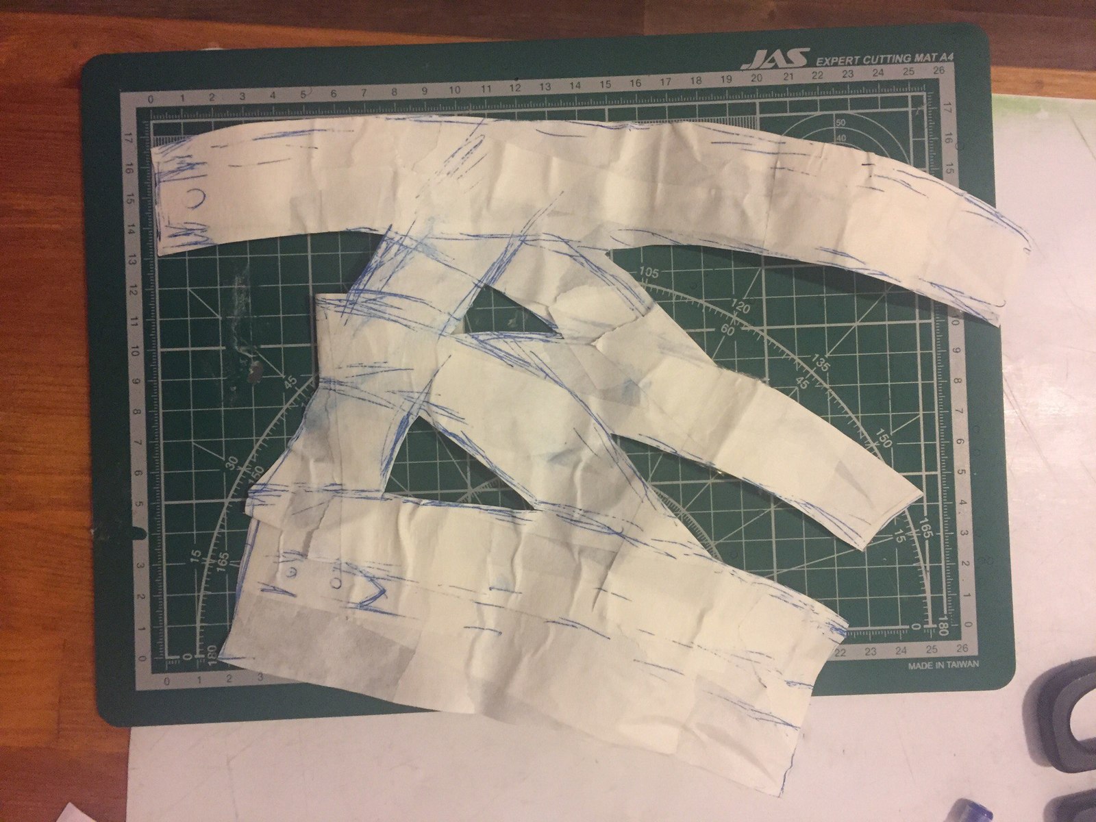 The process of creating a Thor costume from Thor: Ragnerok (Part 3) - My, Cosplay, Starcon, Craft, Needlework with process, Leather, Thor, Marvel, Inprogress, Video, Longpost