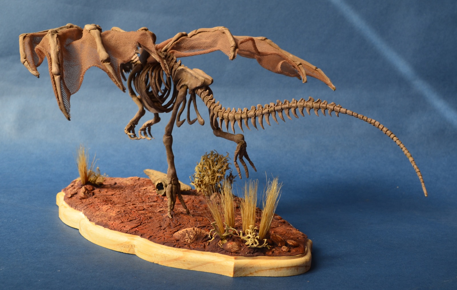 Skeleton dragon on a stand. - My, Handmade, Longpost, Handmade, The Dragon, Figurine, Skeleton, Velvet plastic, Figurines