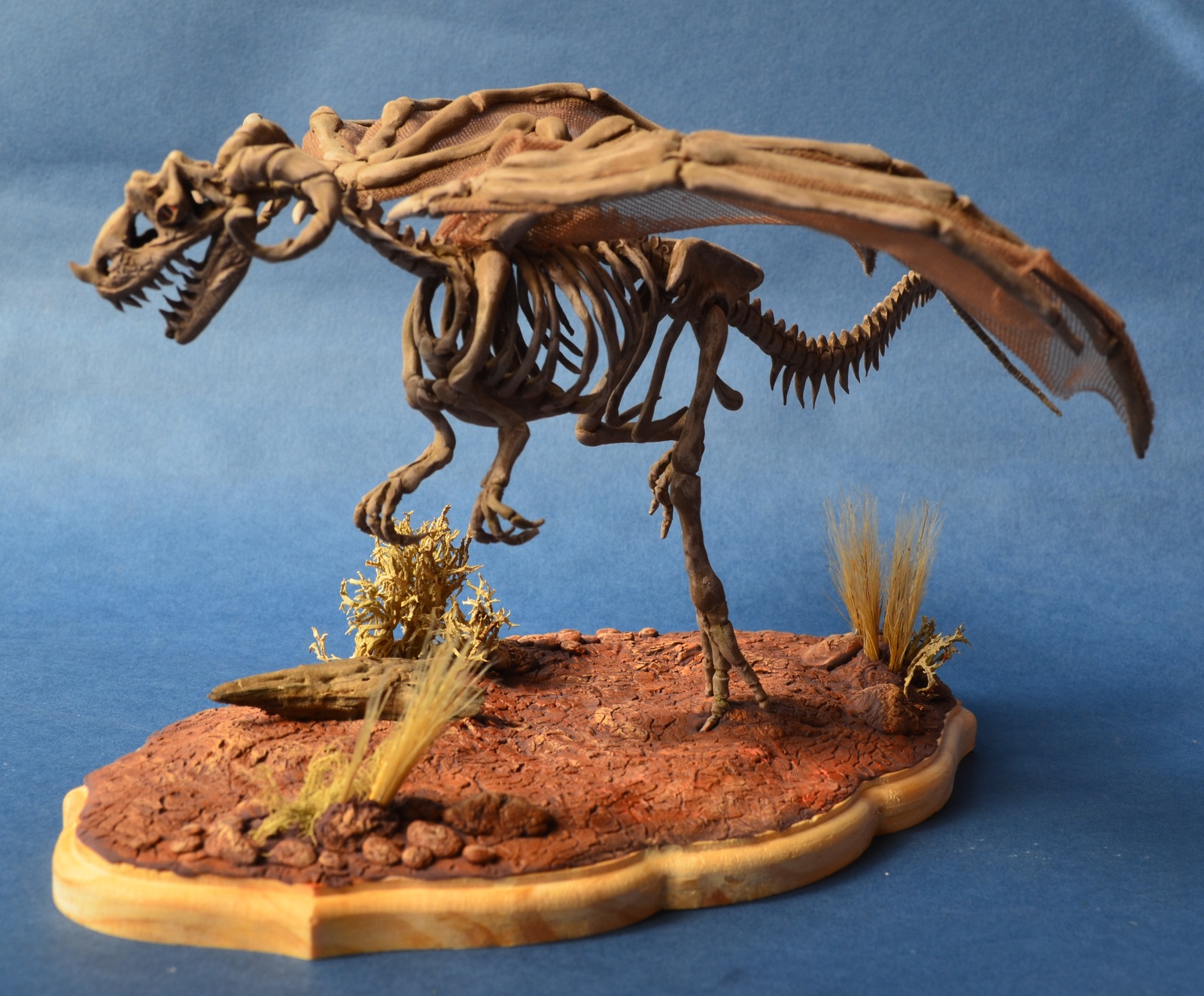 Skeleton dragon on a stand. - My, Handmade, Longpost, Handmade, The Dragon, Figurine, Skeleton, Velvet plastic, Figurines