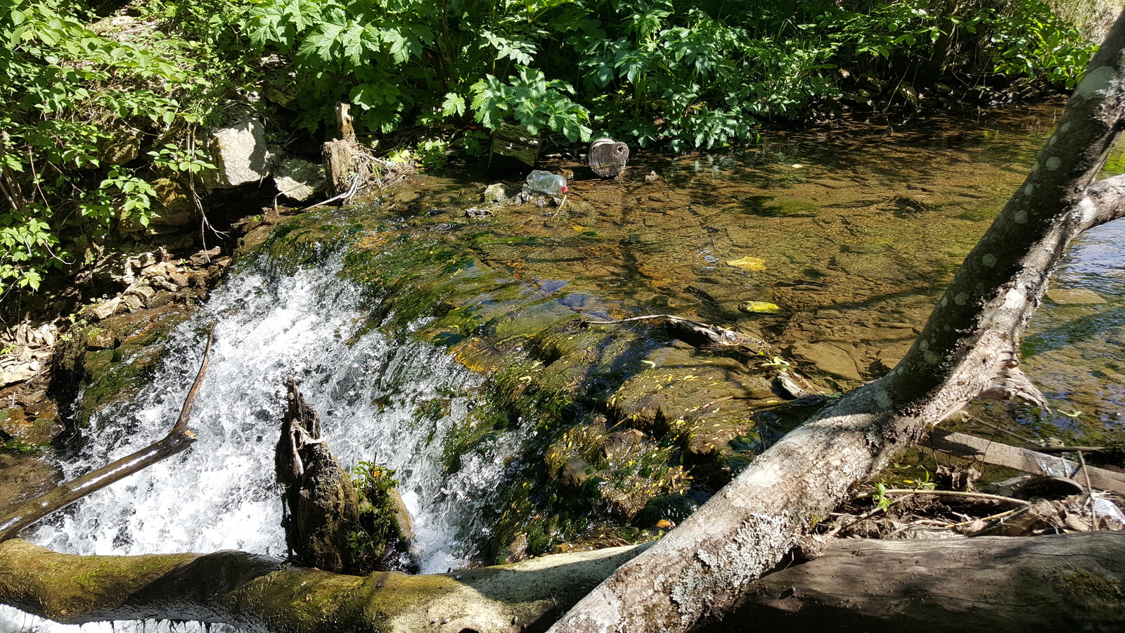 Waterfalls. Koporye. - My, Waterfall, Leningrad region, Koporye, Samsung Galaxy S6 Edge, Nature, Without processing, The photo, Longpost