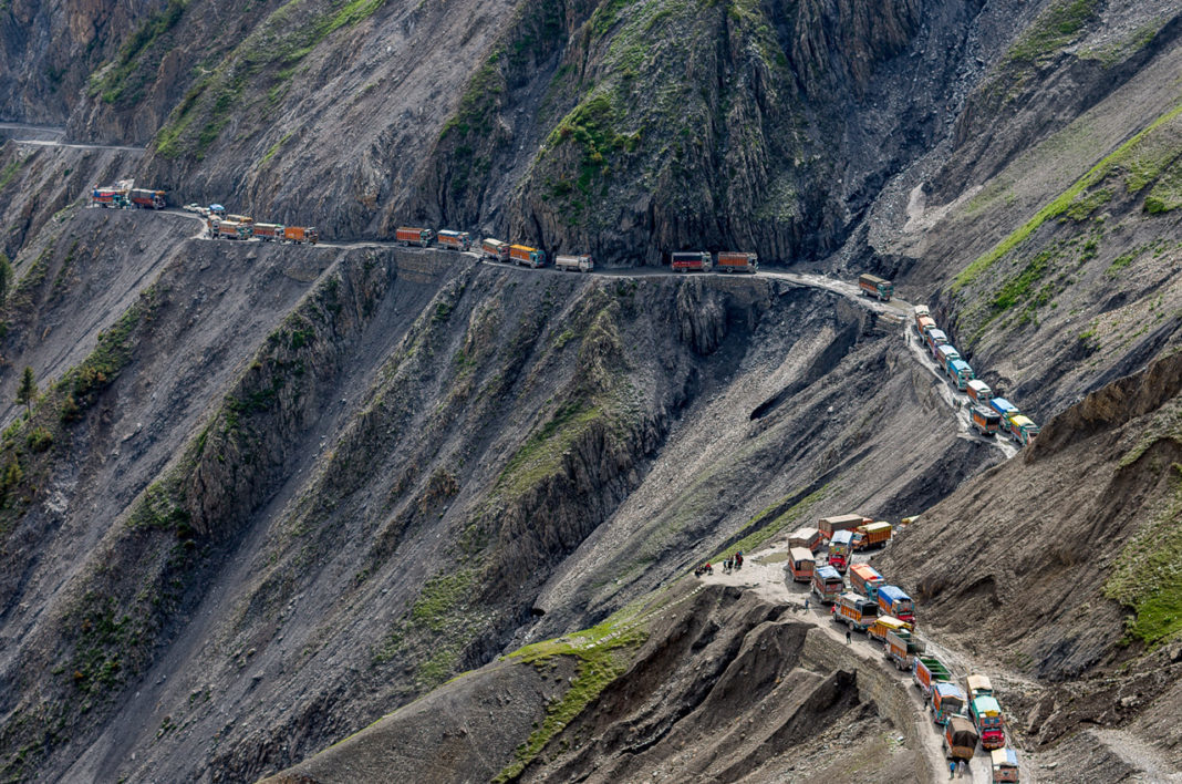 Some of the most dangerous roads in the world - Road, Longpost, Track