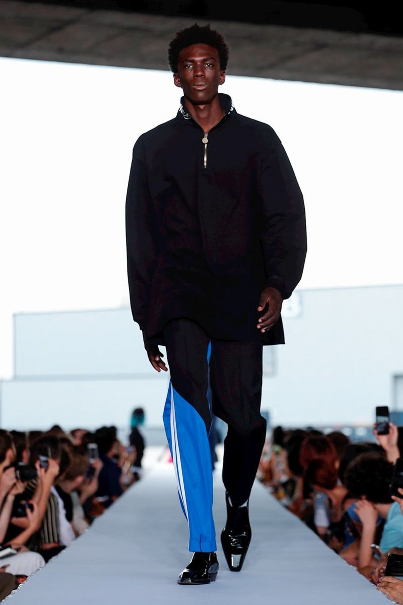 Vetements Spring-Summer 2019 collection was shown in Paris. - Fashion, Cloth, Longpost