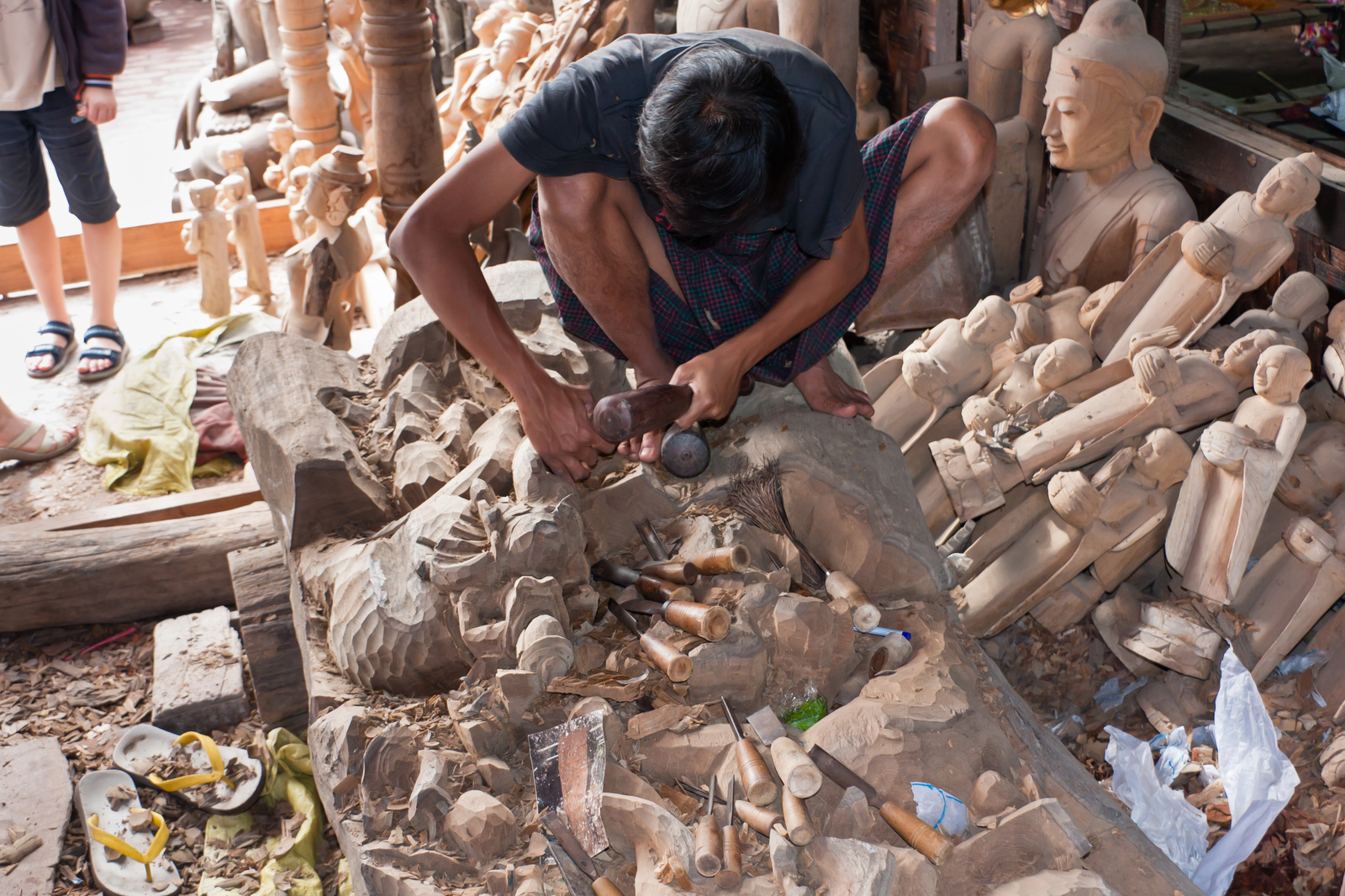 This is where Buddhas are born - My, Myanmar, Buddha, Mandalay, , Manufacturing, Longpost