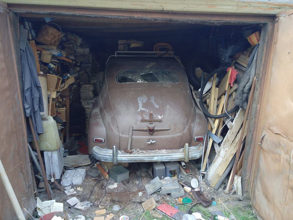 Treasures of the Arctic or how Murmansk dug up a new Victory in an old garage! - My, Gaz M-20 Pobeda, Victory, Retro, Retro car, , Garage, Murmansk, The photo, Longpost