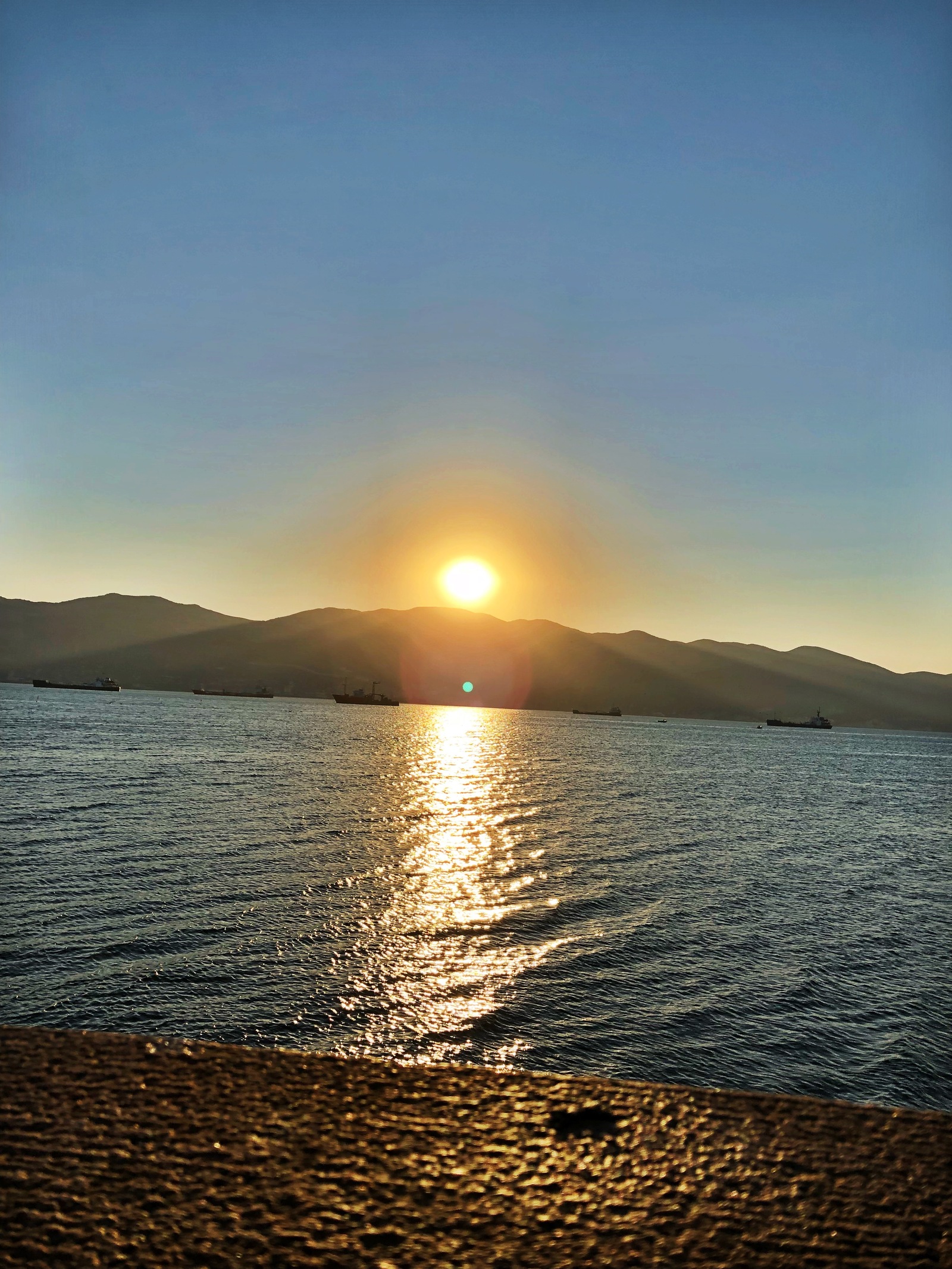 Morning Novorossiysk - My, Novorossiysk, Malaya zemlya, dawn, Sea, Mavicair, Tsemes Bay, Longpost