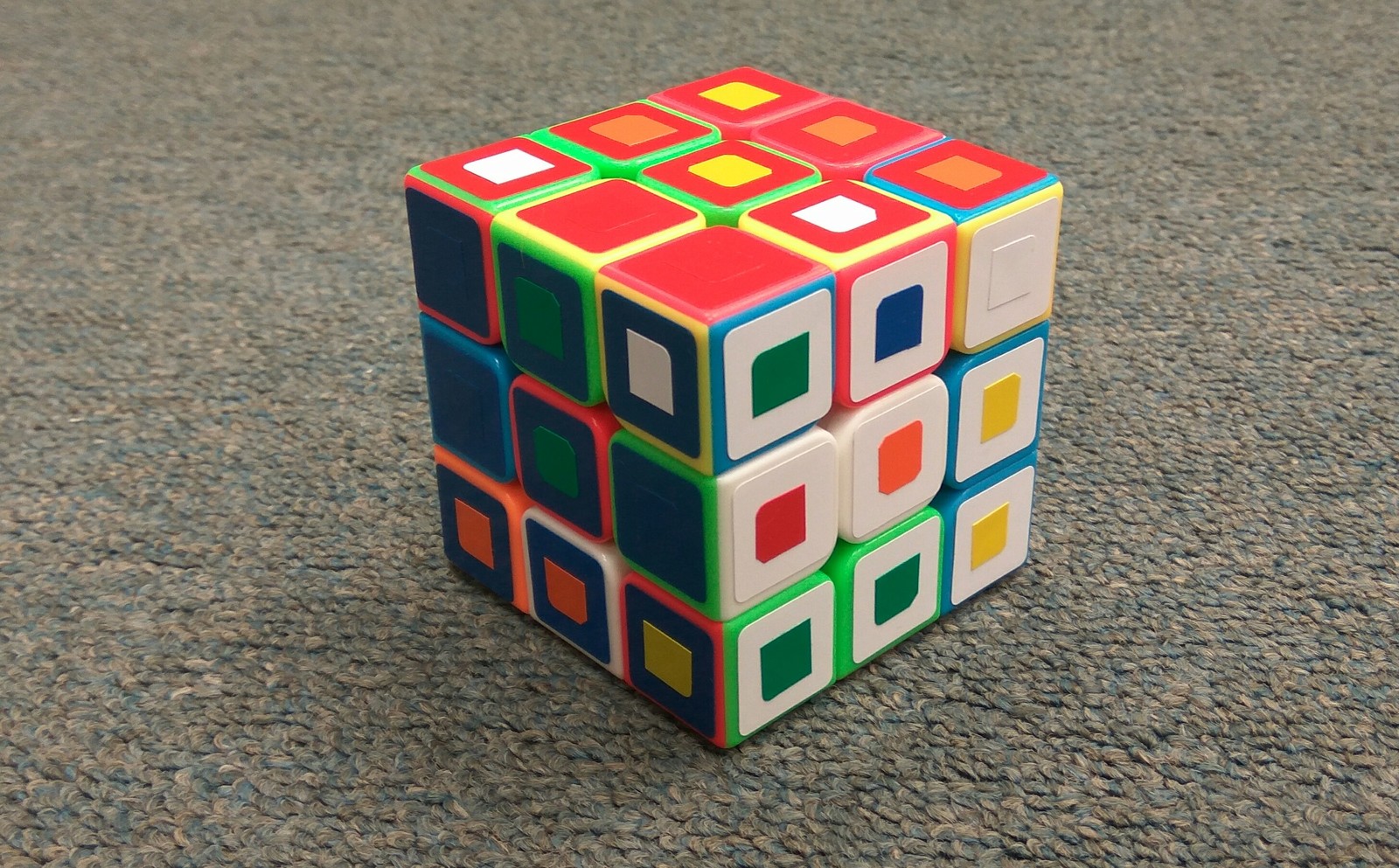 студия кубик в кубе