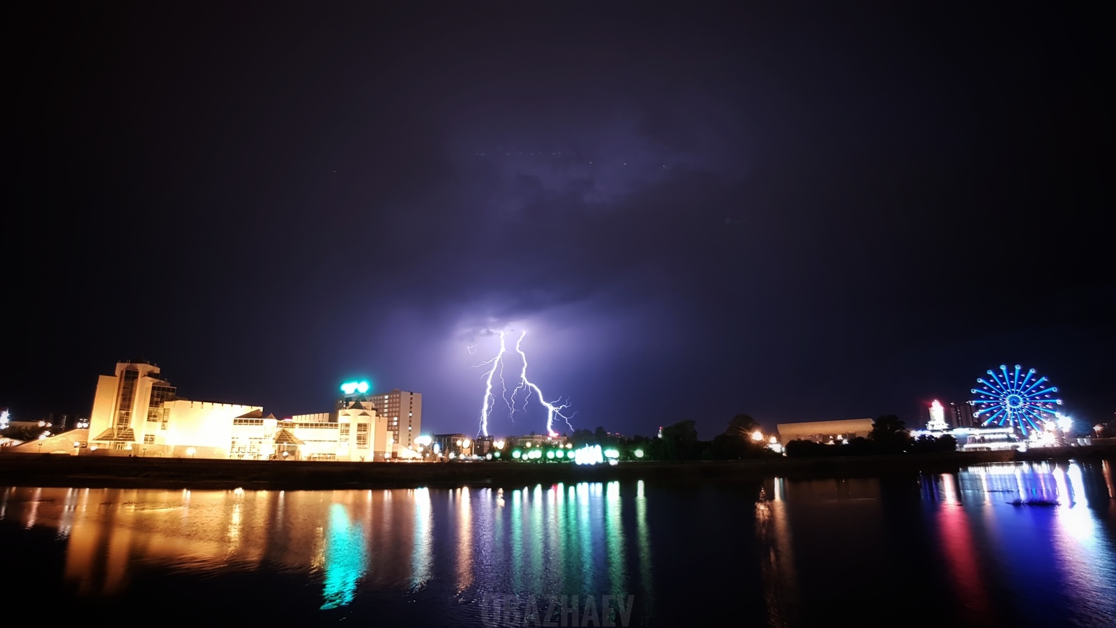 Thunderstorm in Chelyabinsk 07/09/2018 - The photo, Chelyabinsk, Thunderstorm, Lightning, Longpost